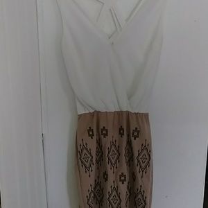 Myan white brown Aztec dress 👗